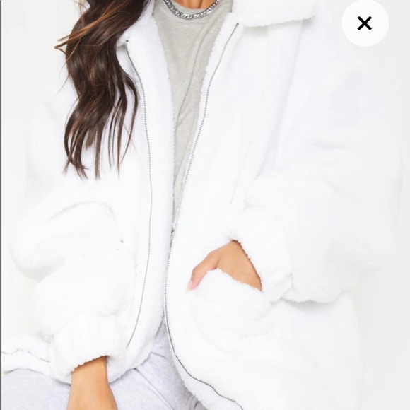 Pretty Little Thing White Oversized Borg Pocket Front Coat Size 10 - Picture 4 of 11